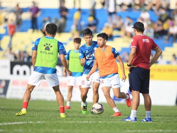 Bóng đá Việt Nam 14/7: Các đội bóng ở TP HCM gặp nhiều khó khăn Bóng đá Việt Nam 14/7: Các đội bóng ở TP HCM gặp nhiều khó khăn