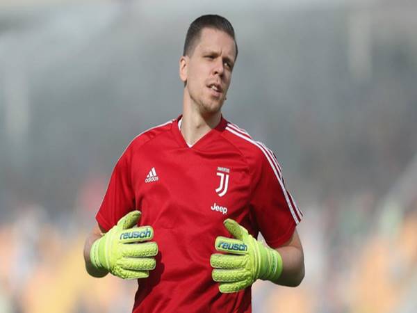 Bóng đá QT 24/8: Khi thủ môn Szczesny liên tiếp mắc sai lầm Bóng đá QT 24/8: Khi thủ môn Szczesny liên tiếp mắc sai lầm