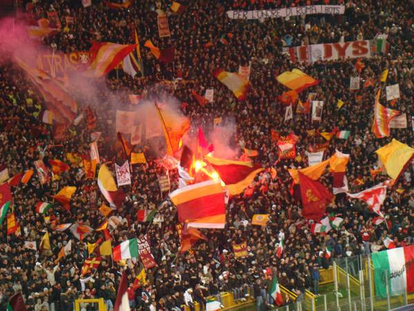 Hooligan là gì? Hooligan xuất hiện khi nào trong lịch sử bóng đá? Hooligan là gì? Hooligan xuất hiện khi nào trong lịch sử bóng đá?