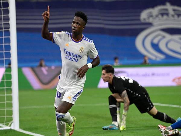 Bóng đá Quốc Tế 13/5: Vinicius lập hat-trick đẩy Levante xuống hạng Bóng đá Quốc Tế 13/5: Vinicius lập hat-trick đẩy Levante xuống hạng
