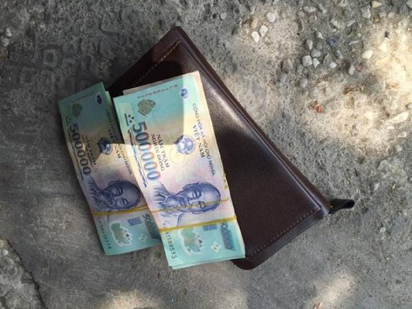 Nằm mơ nhặt được tiền đánh con gì chắc trúng? Giải mã giấc mơ Nằm mơ nhặt được tiền đánh con gì chắc trúng? Giải mã giấc mơ