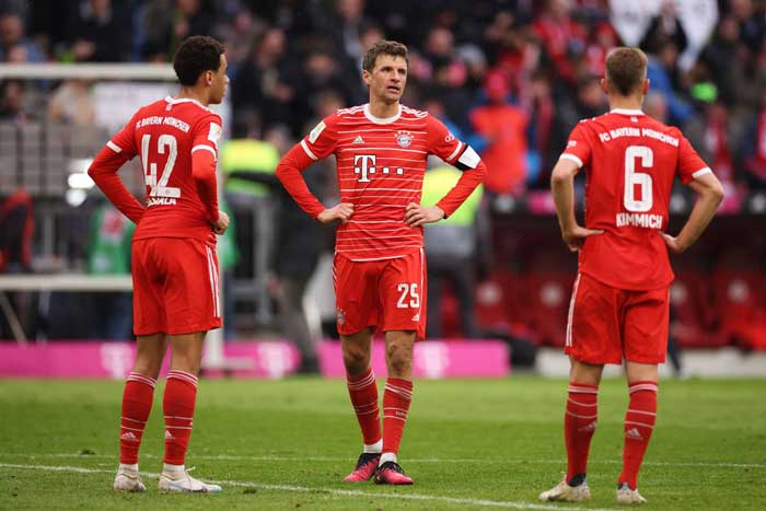 Bóng đá Đức 18/4: Hàng công Bayern Munich gây thất vọng Bóng đá Đức 18/4: Hàng công Bayern Munich gây thất vọng